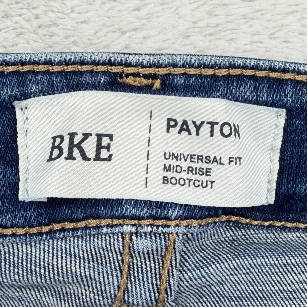 BKE Payton Bootcut Jeans Women 29x29.5 Mid Rise Distressed Universal Fit - Picture 8 of 13